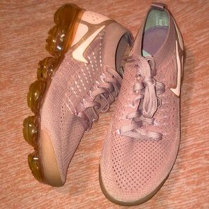 Women’s Nike vapor max